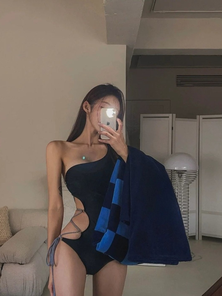 Nouveau Maillot de Bain Une Pi - Suits avis et prix